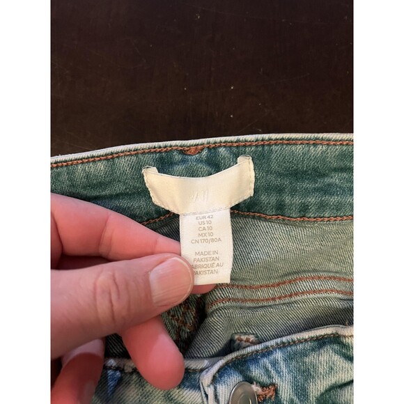 H&M Denim Shorts Womens 10 Blue Distressed Cutoff Frayed Hem High Rise - Picture 3 of 6